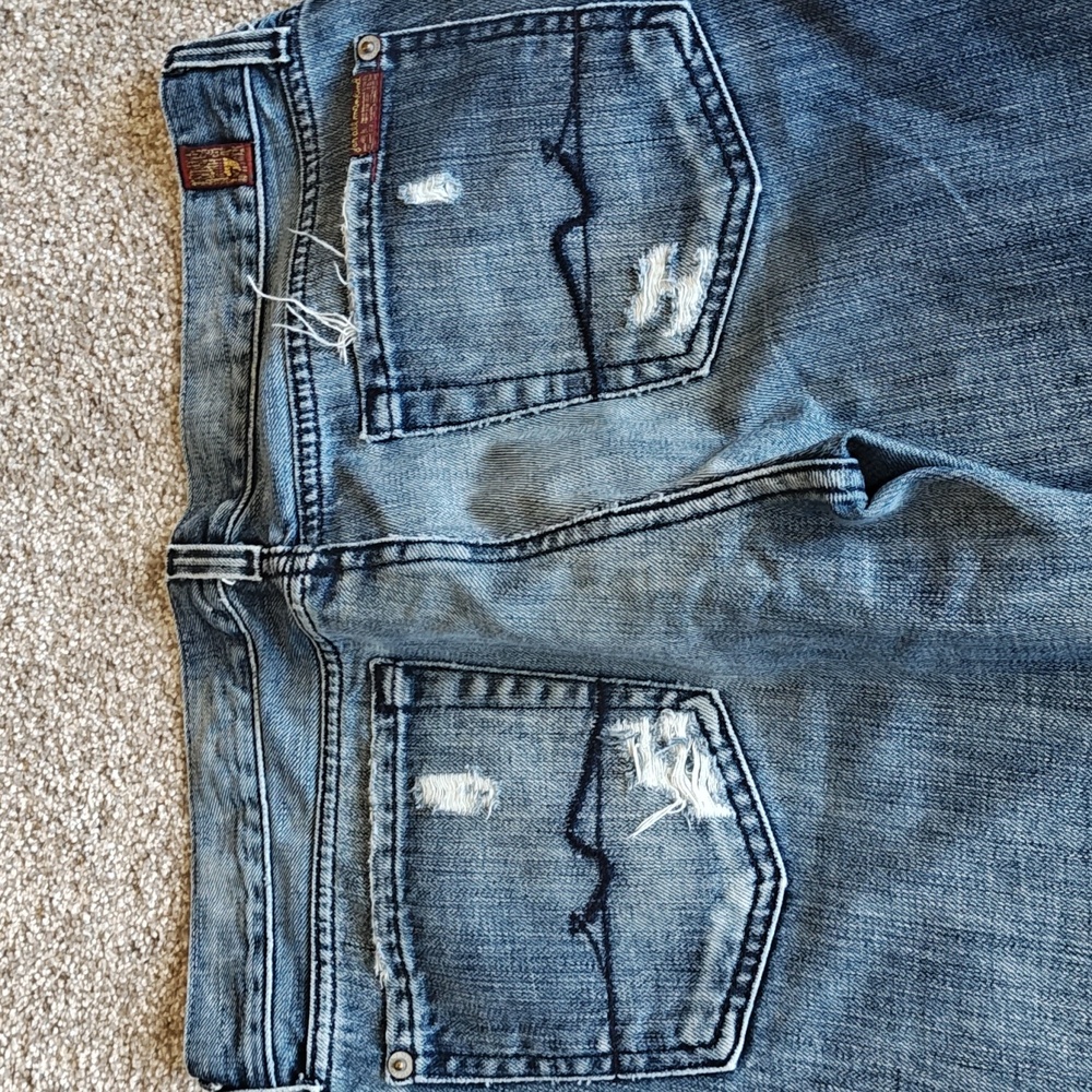 7 For All Mankind Straight Soft Distressed Jeans Sz 28